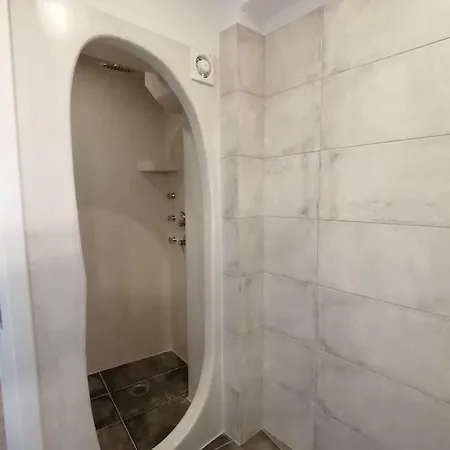 Kissos Luxury Apartmán *